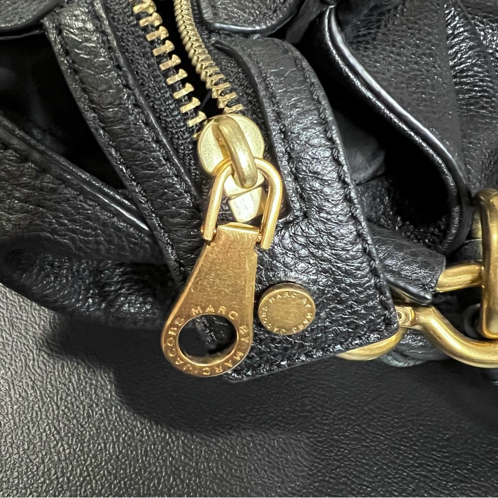 Marc by Marc Jacobs Too Hot To Handle Bentley Tote Bag - Picture 12 of 16